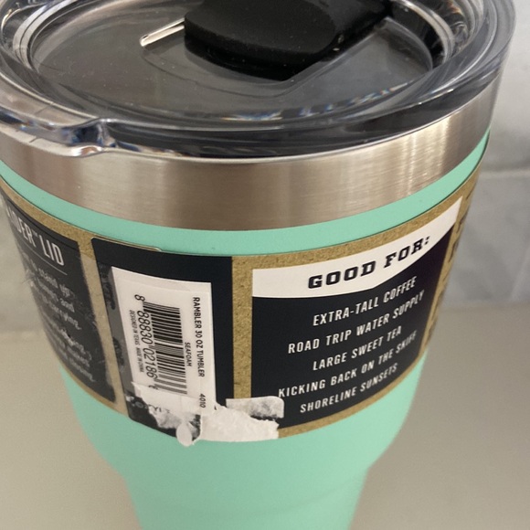 Brand new
Yeti - Picture 5 of 9